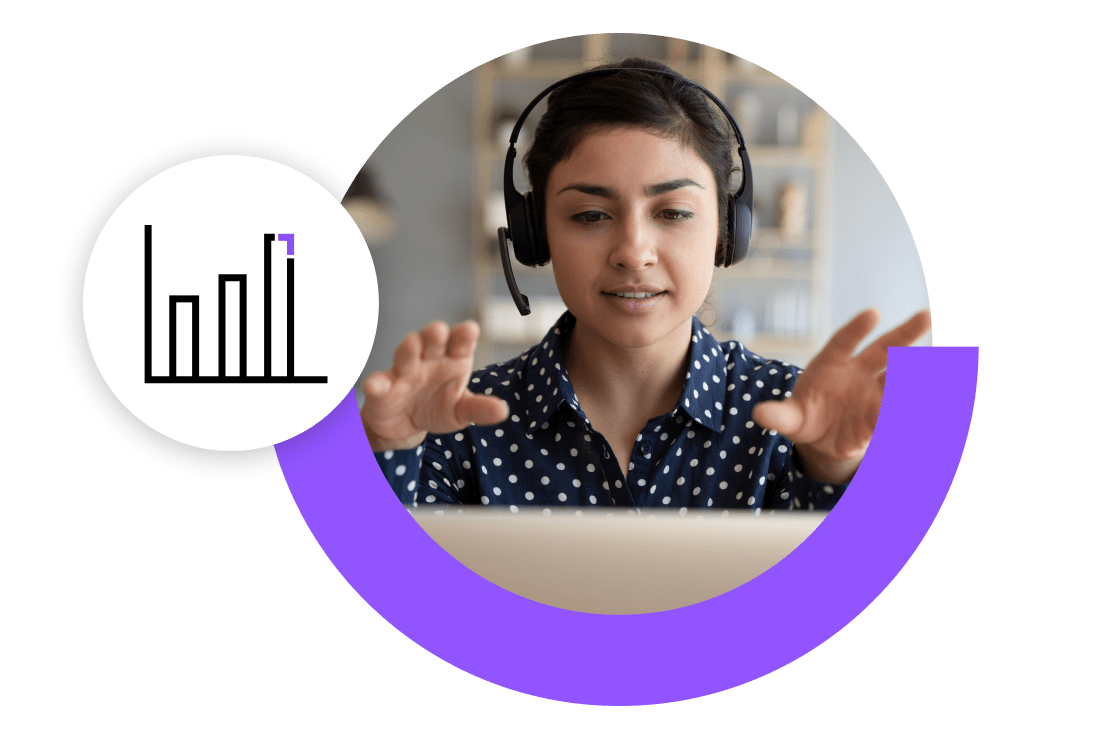 Una responsabile dell'assistenza che sfrutta le capacità di reporting di GoTo Resolve per pianificare il futuro.