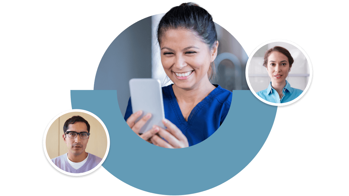 Profissional de saúde participando de uma reunião virtual com a equipe médica usando o GoTo Connect.